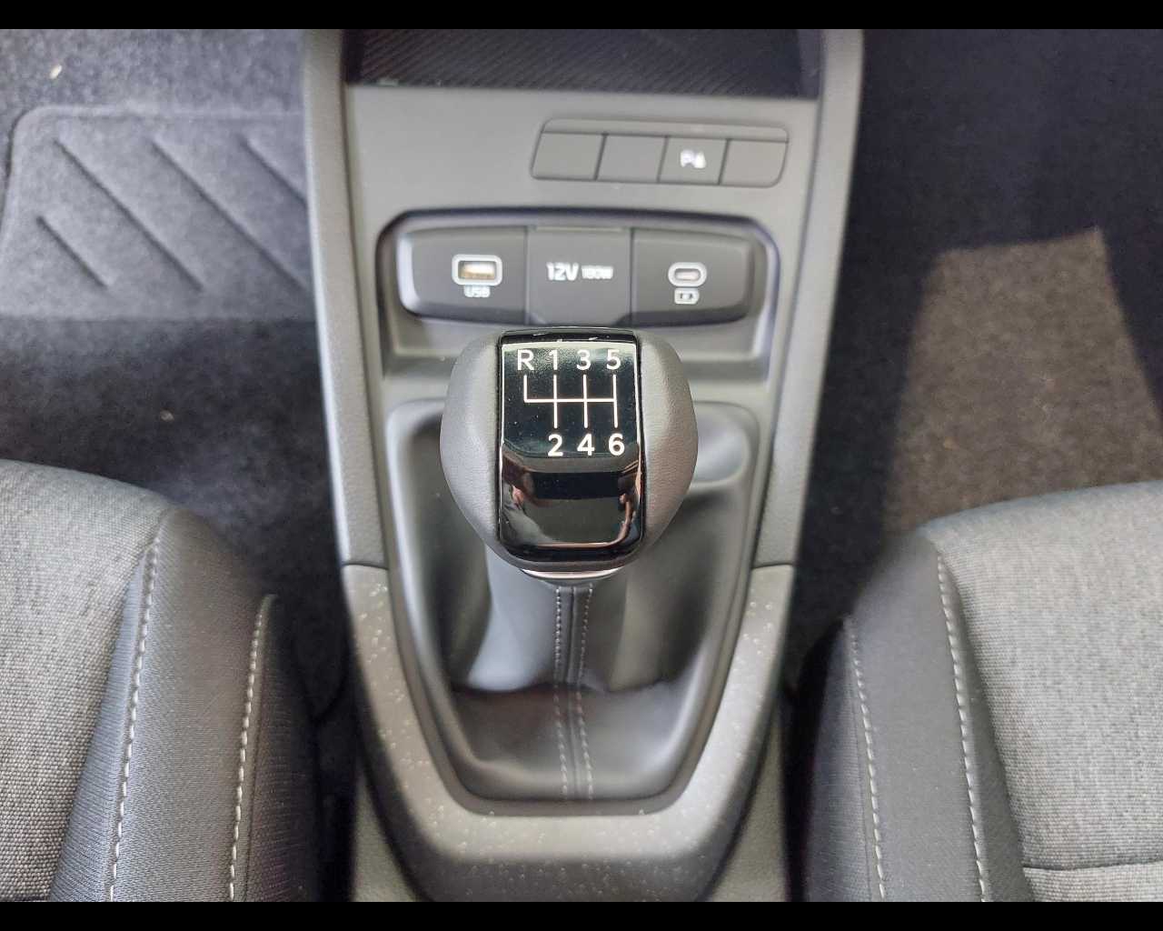 Kia Stonic Nuovo Benzina Stonic Este