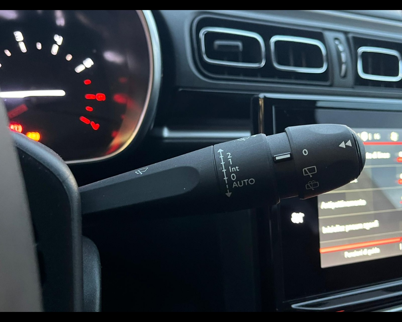 Foto CITROEN C3 1.2 puretech Shine Pack s&s 110cv 