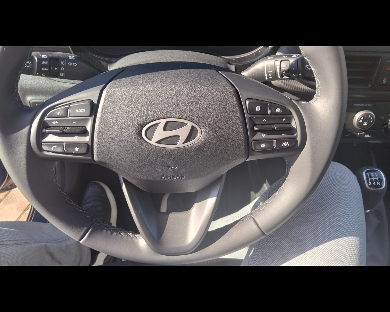 HYUNDAI i10 3ª serie i10 1.0 MPI Connectline benzina km0 - 12