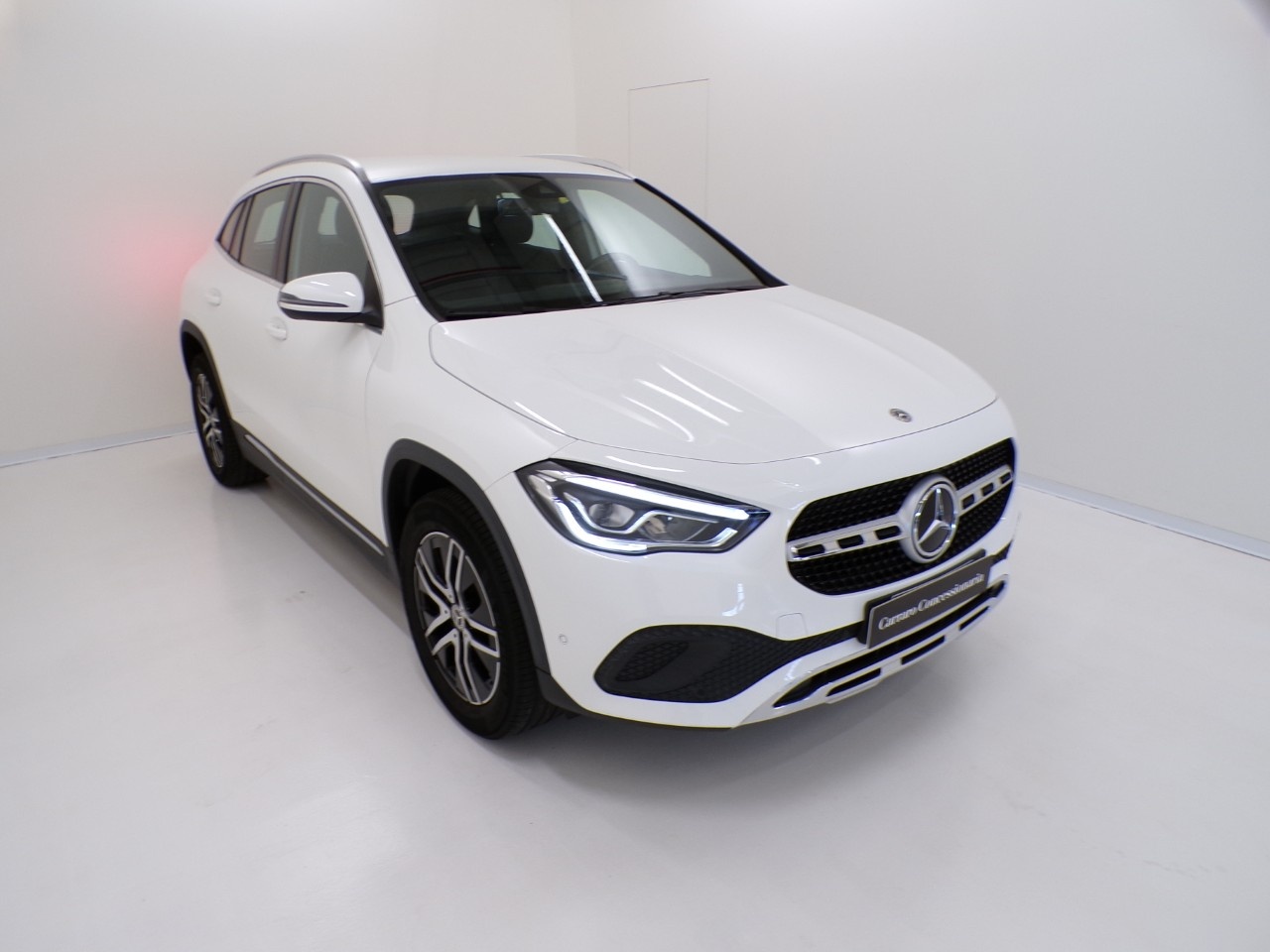 Mercedes GLA GLA 180 D Sport Plus 8G-DCT - 3