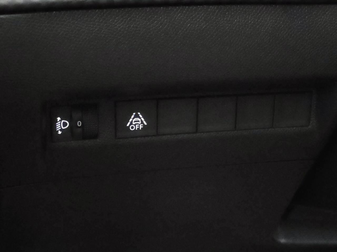 Peugeot 2008 Usato 2023 2008 Legnago