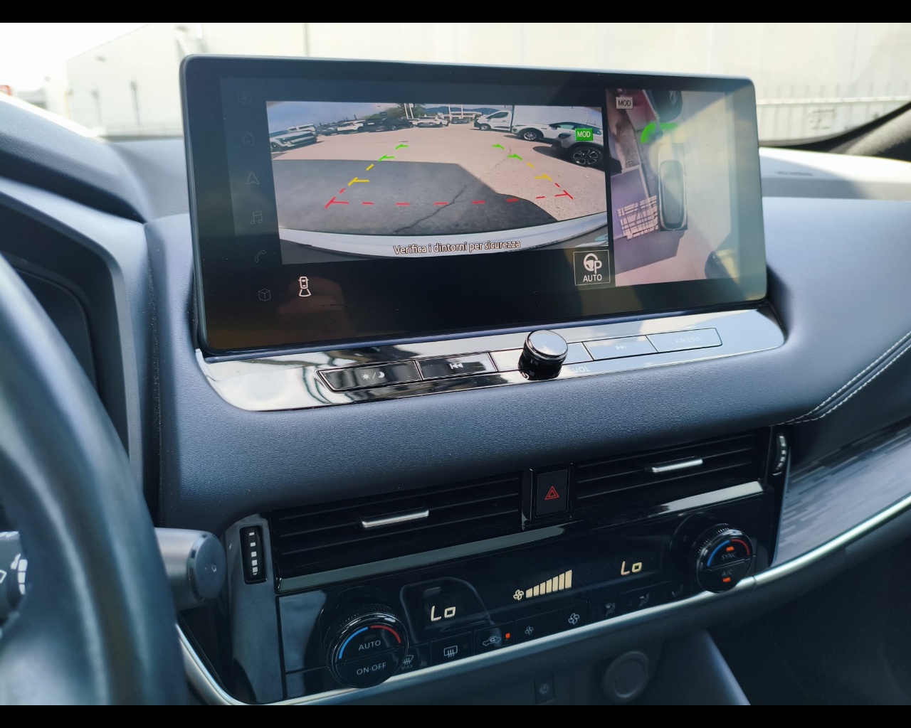 Foto NISSAN Qashqai 1.5 e-power Tekna 2wd