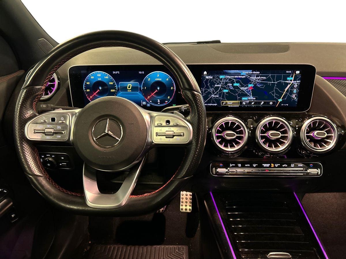 Mercedes GLA GLA 200 D Premium 4Matic 8G-DCT - 11