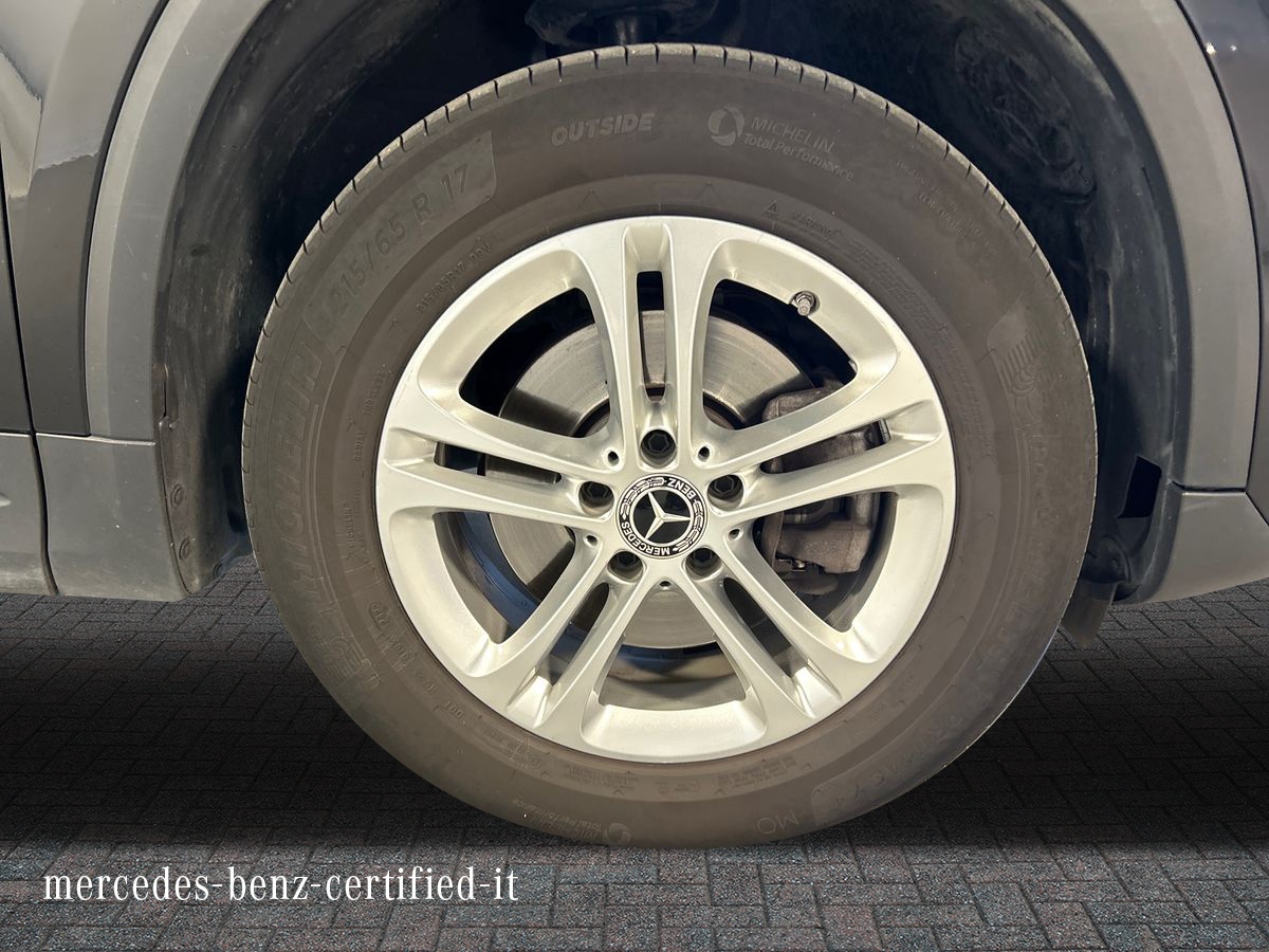 Mercedes GLA GLA 200 D Sport 4Matic 8G-DCT - 17