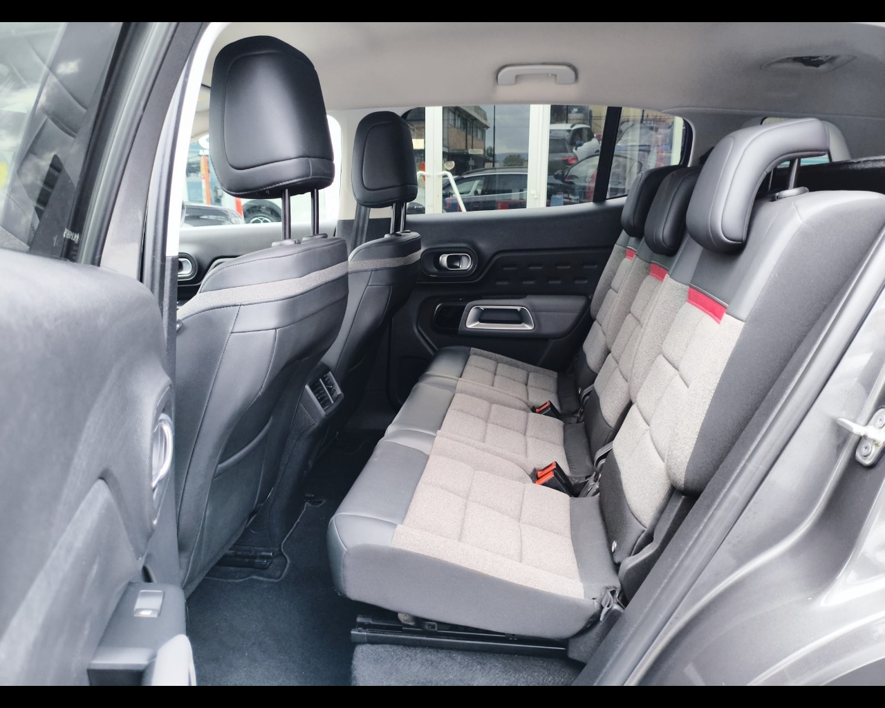 Foto CITROEN C5 Aircross 1.6 hybrid phev Feel 225 e-eat8