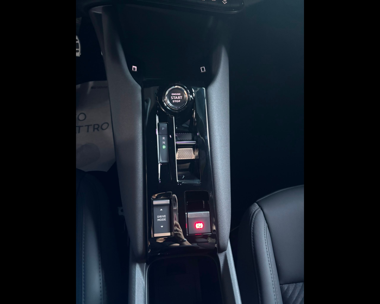 Foto ALFA ROMEO Junior Ibrida My26 Ibrida Ti 1.2 145cv Hybrid Edct6
