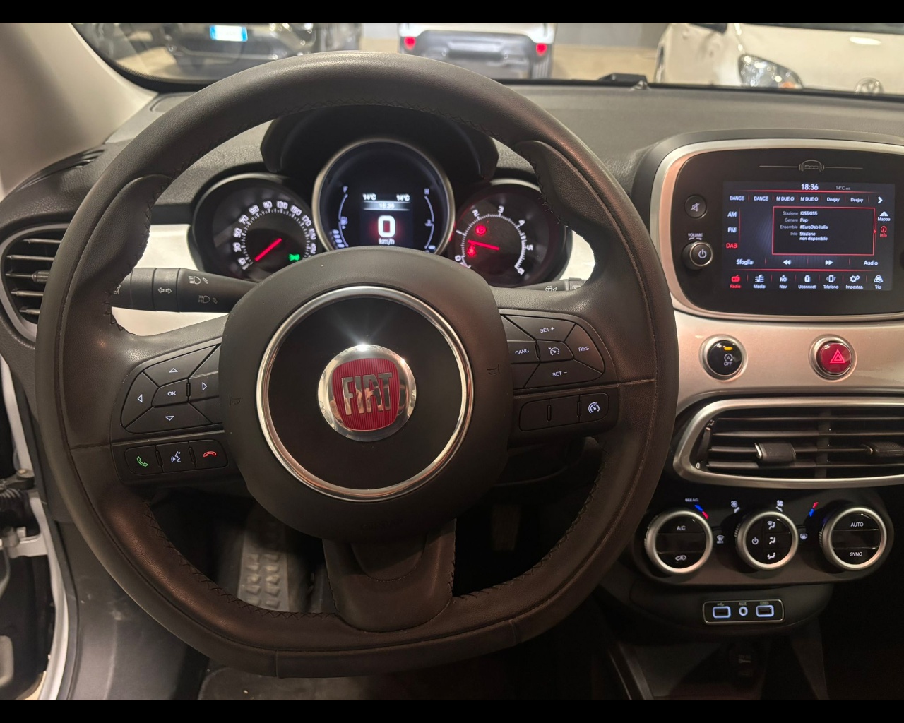 Foto FIAT 500X 1.6 mjt Lounge 4x2 120cv 