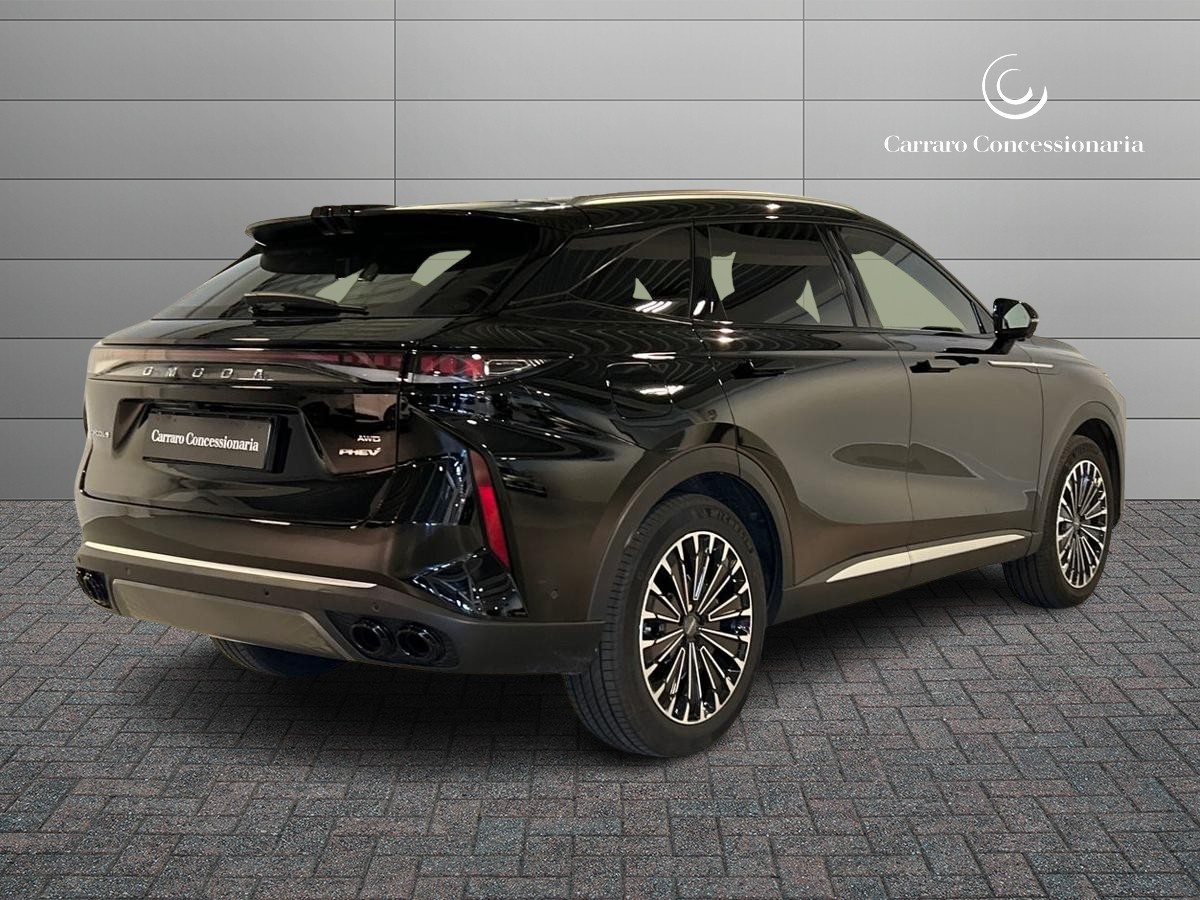 Omoda Omoda 9 1.5 TGDi plug-in SHS Premium i-AWD DHT3 - 2