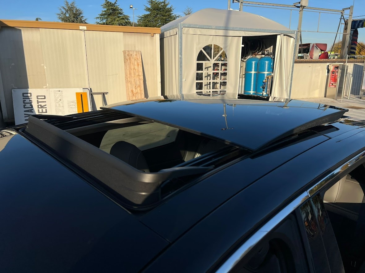 CITROEN Nuova C5 X Hybrid 225 ë-EAT8 – Shine Pack Ibrido benzina Aziendale - 12