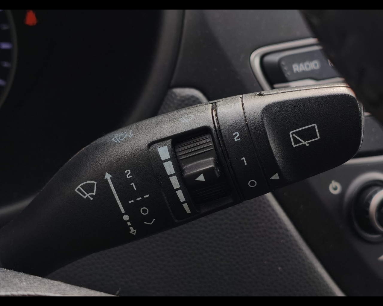 Foto HYUNDAI i20 5p 1.2 mpi Connectline econext Gpl 73cv