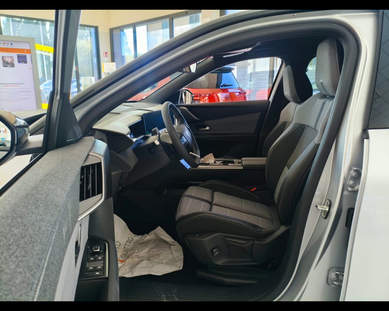 Foto OPEL Nuovo Grandland GS Hybrid 145CV Automatico