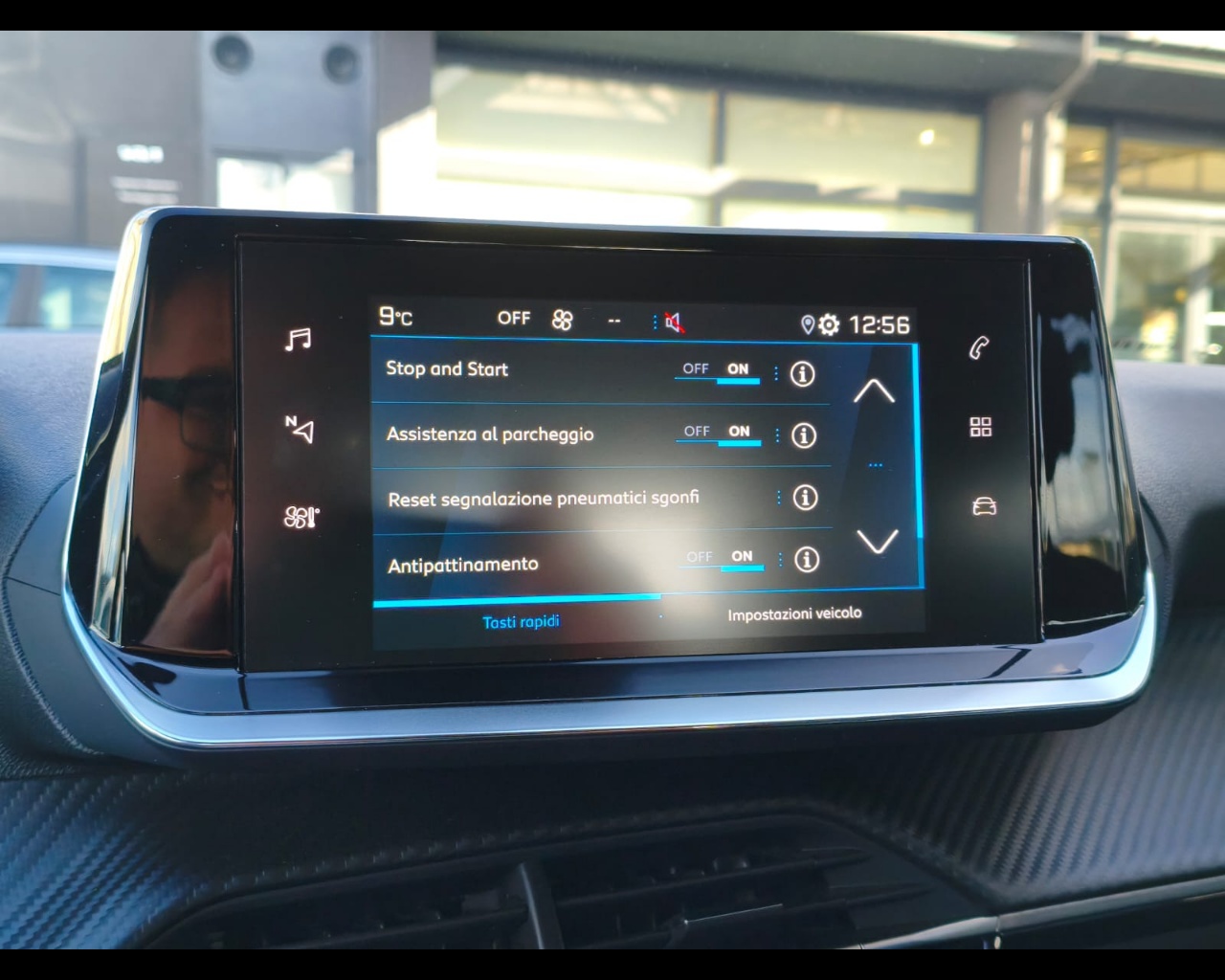 Foto PEUGEOT 2008 1.2 puretech Active Pack s&s 100cv GPL