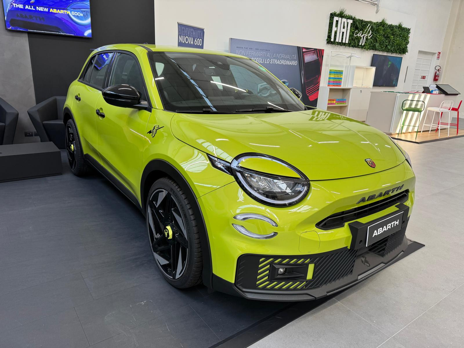 FIAT 600 600e 54kWh Turismo 240cv