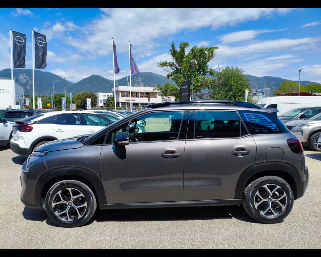 Foto CITROEN C3 Aircross 1.5 bluehdi Shine s&s 110cv