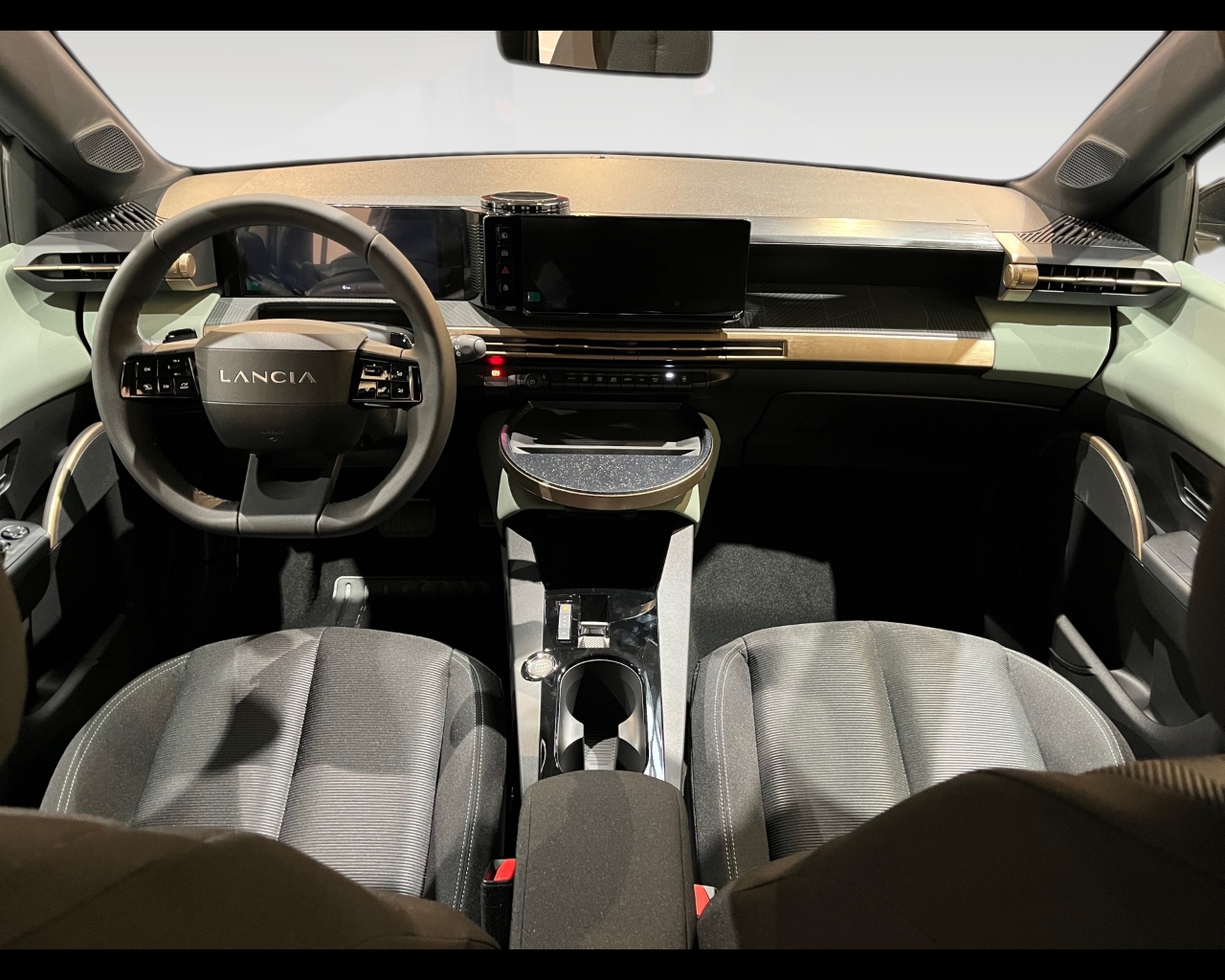 Lancia Ypsilon 2024 KM0 2025 Ypsilon 2024 Verona