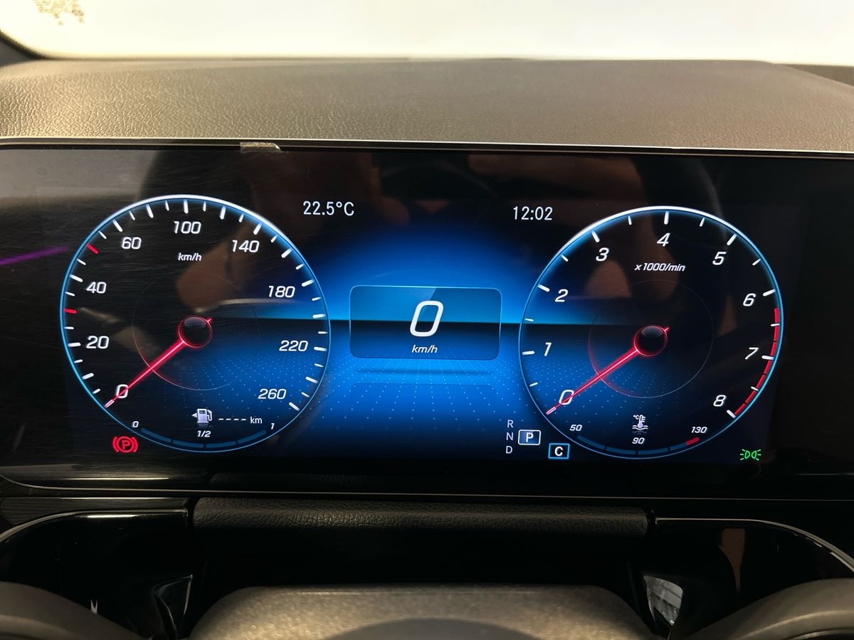 Mercedes GLA GLA 200 Sport Plus 7G-DCT - 13