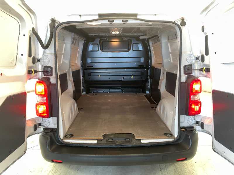 Jumpy Iii - Jumpy M 1.5 Bluehdi Club S&s 120cv