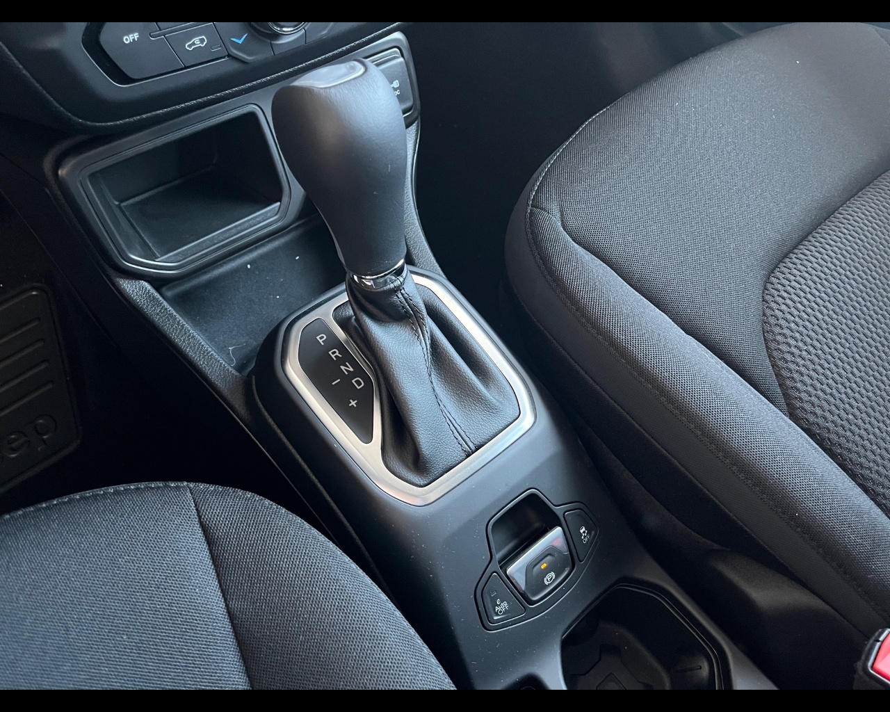 Jeep Renegade Nuovo Ibrido benzina Renegade Verona