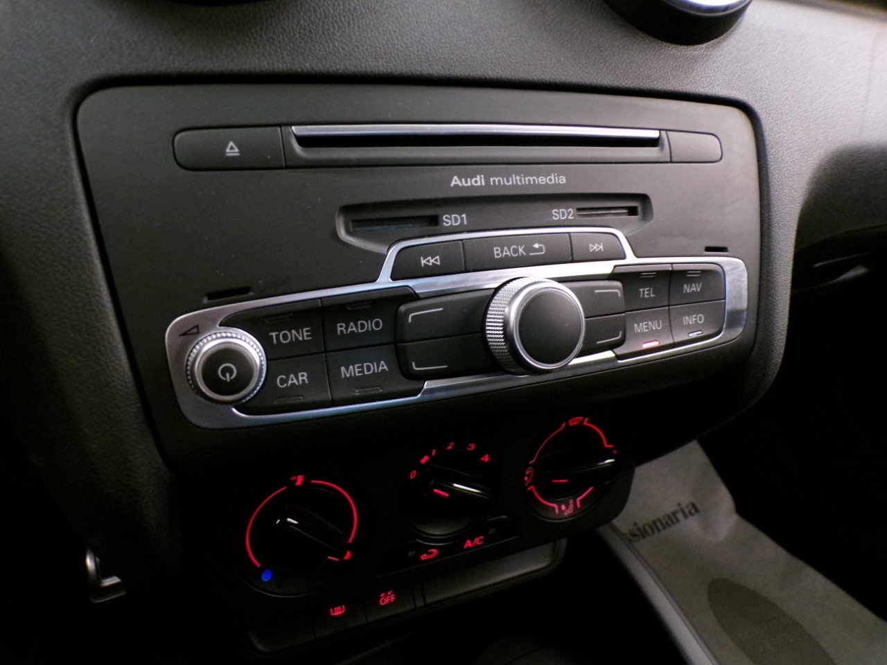 Audi A1 A1 Sportback 1.4 TDI Admired - 17