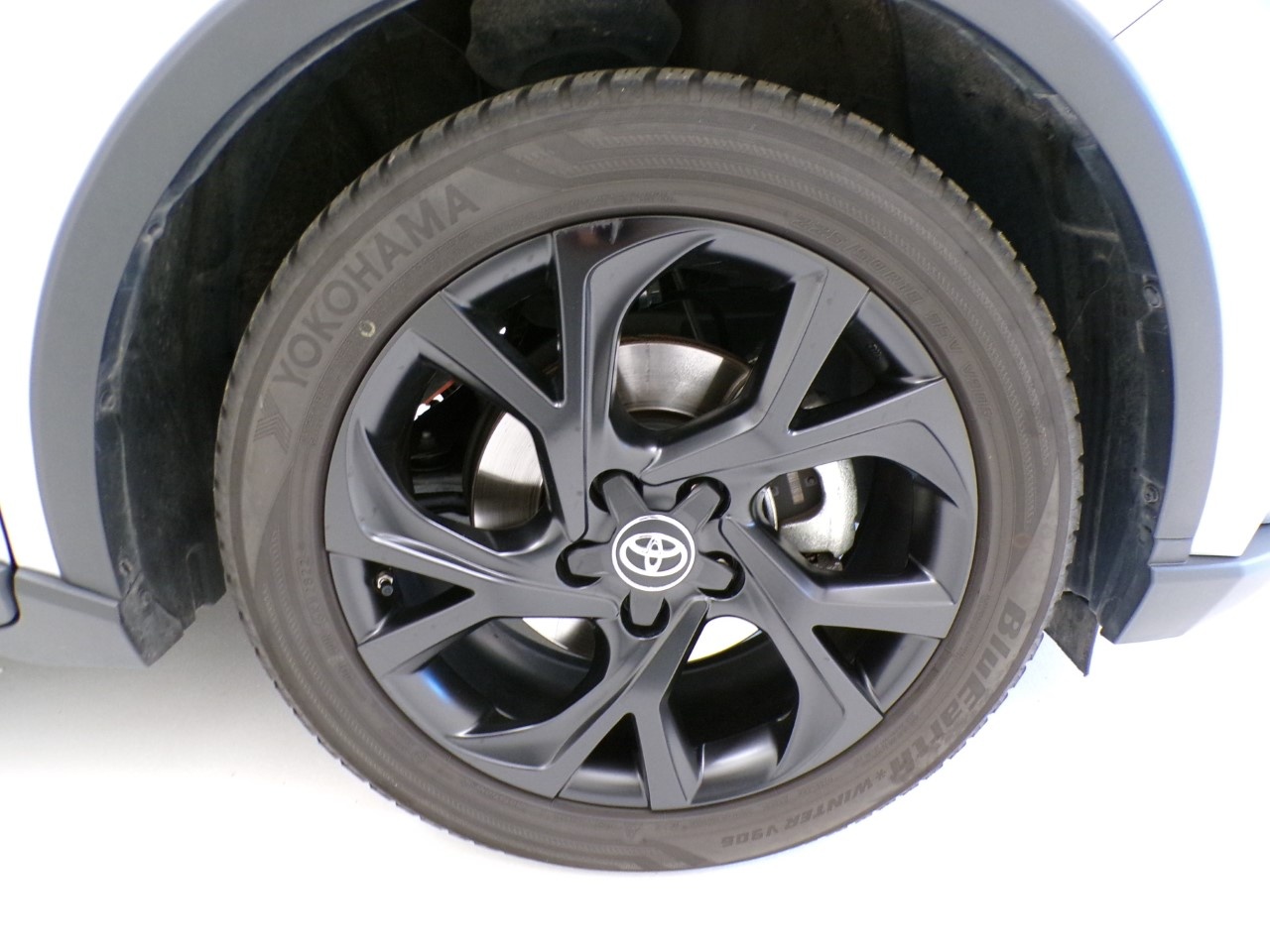 Toyota C-HR C-HR 2.0 Hybrid Trend E-CVT - 4