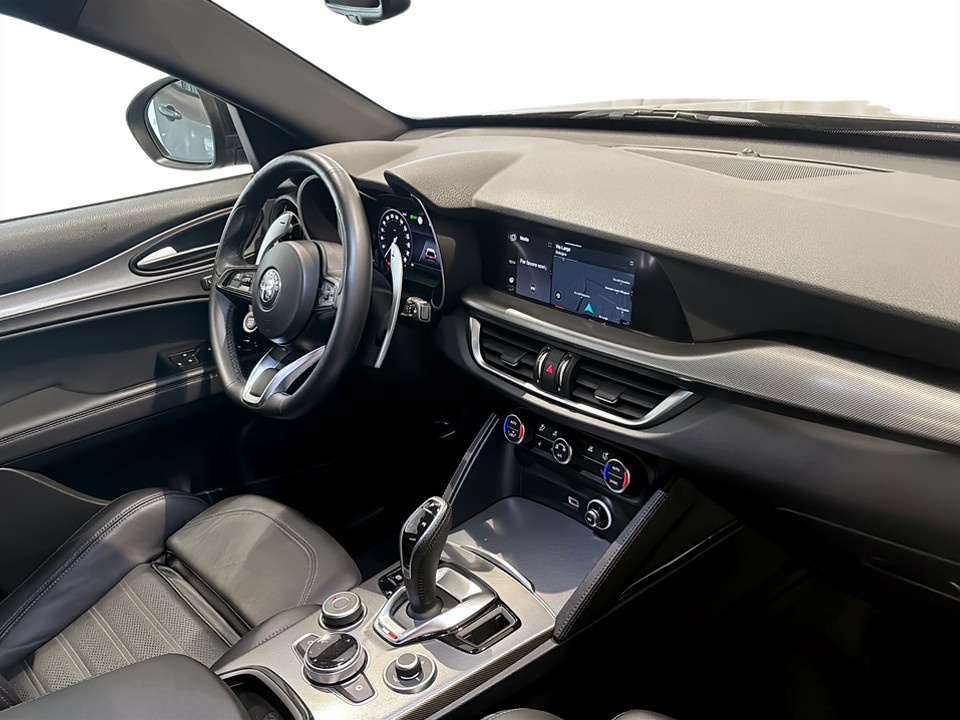 ALFA ROMEO Stelvio 2.2 t Veloce Q4 210cv auto Diesel usato - 13