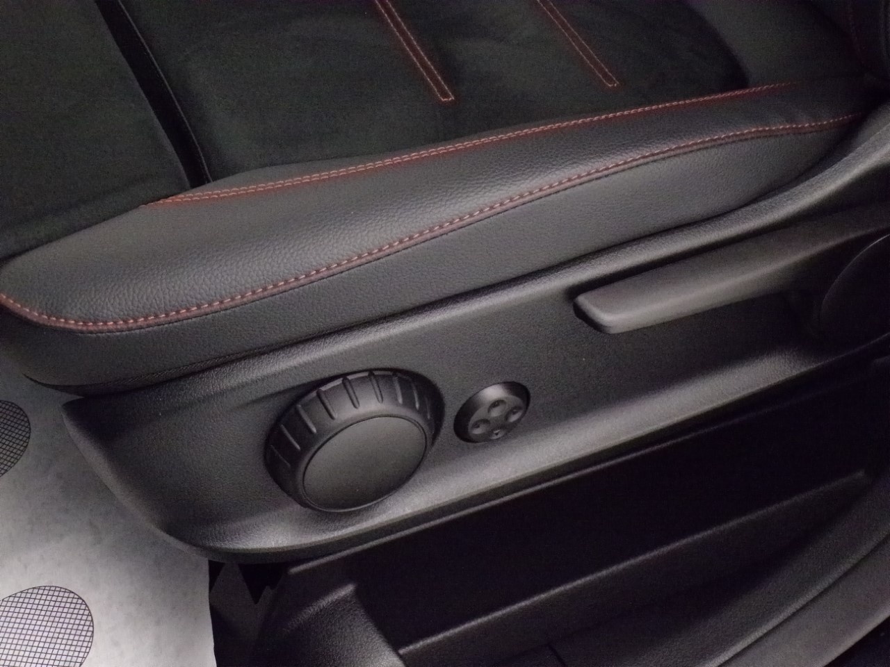 Mercedes Classe B 180 AMG Line Premium 7G-DCT - 14