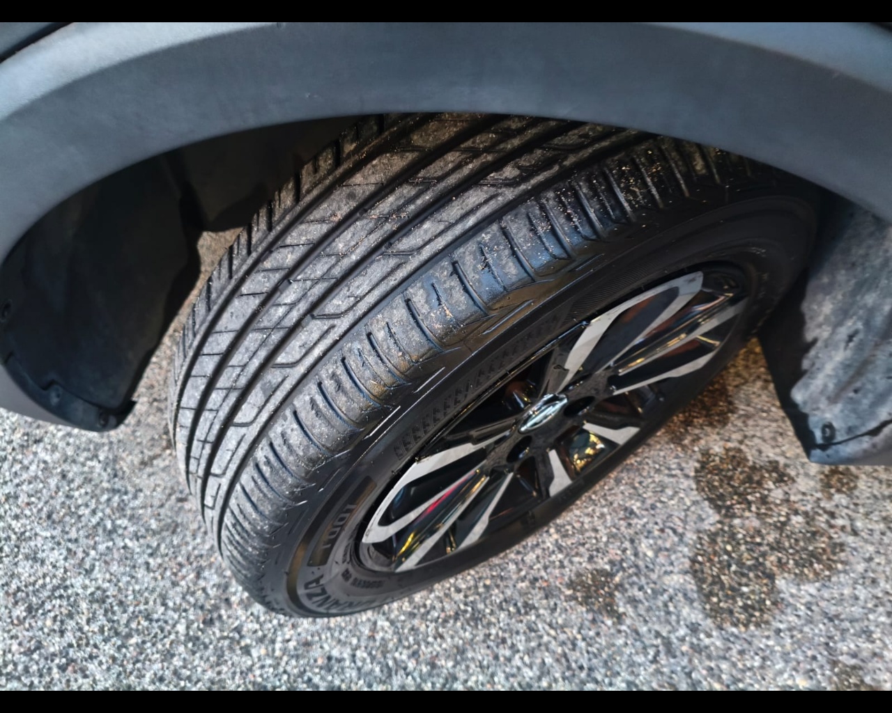 Foto OPEL Crossland 1.2 Elegance s&s 83cv