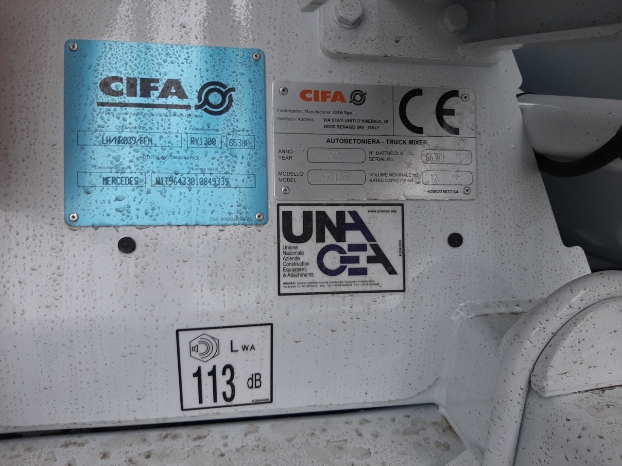 Mercedes Arocs Arocs  4148 B - 7