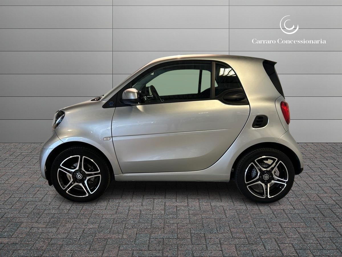 smart fortwo fortwo 4,6kW EQ Pure - 6