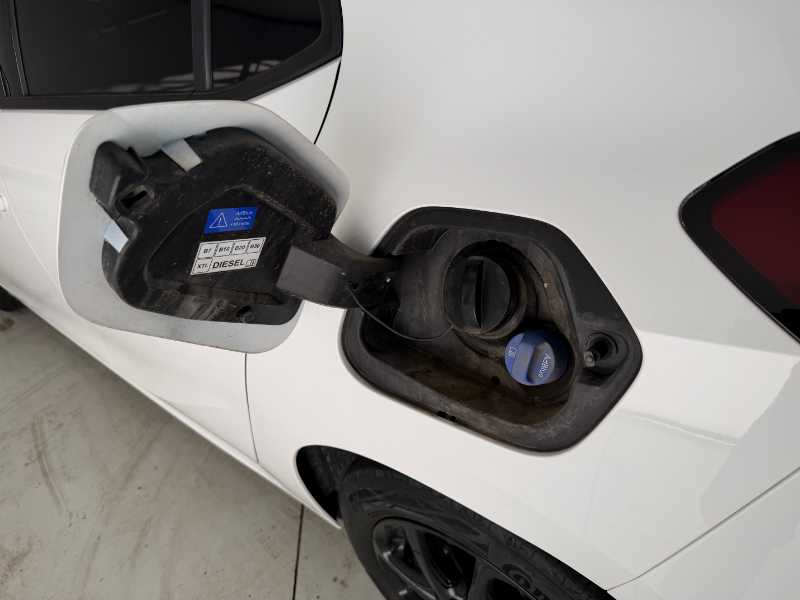 Corsa Vi 2020 - Corsa 1.5 Gs Line S&s 100cv