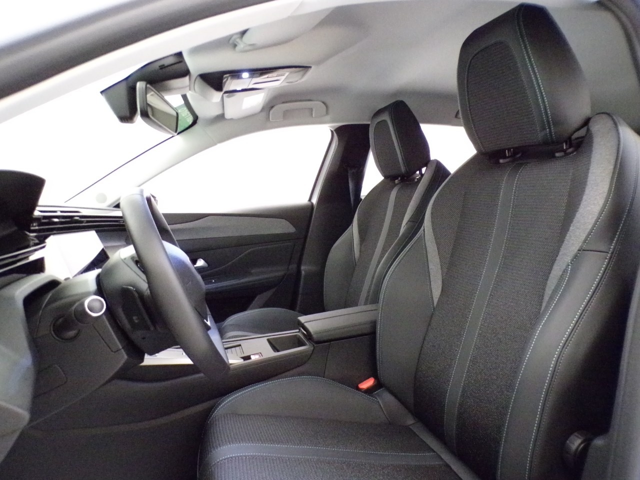 Peugeot 408 408 1.2 Hybrid 48V 136cv Allure e-DCS6 - 12