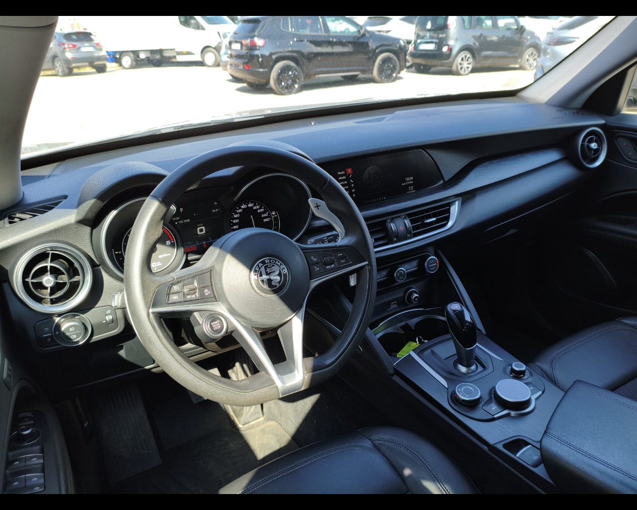 Foto ALFA ROMEO Stelvio 2.2 t Business Q4 210cv auto