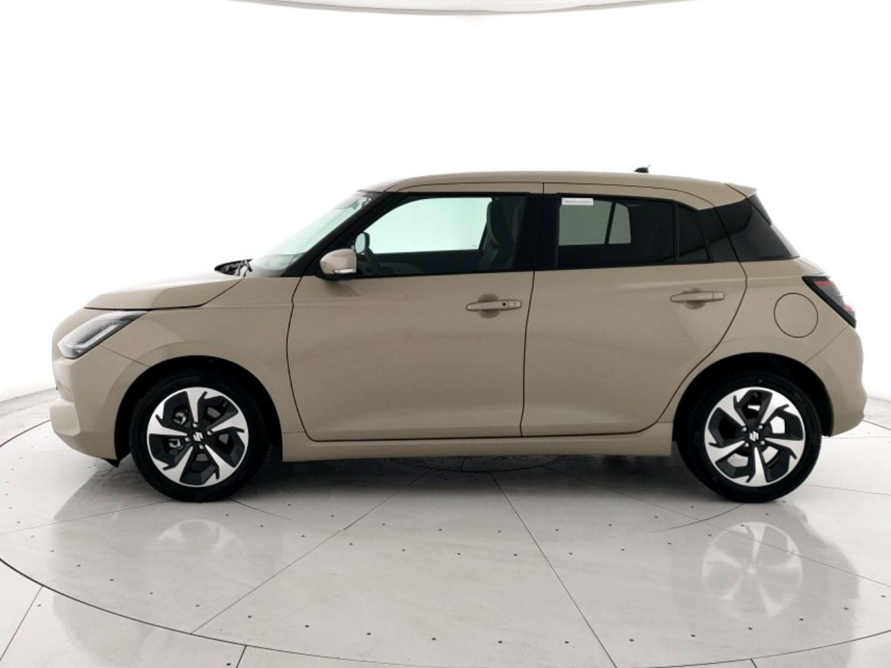 Suzuki Swift Nuovo Ibrido benzina Swift Porto Mantovano