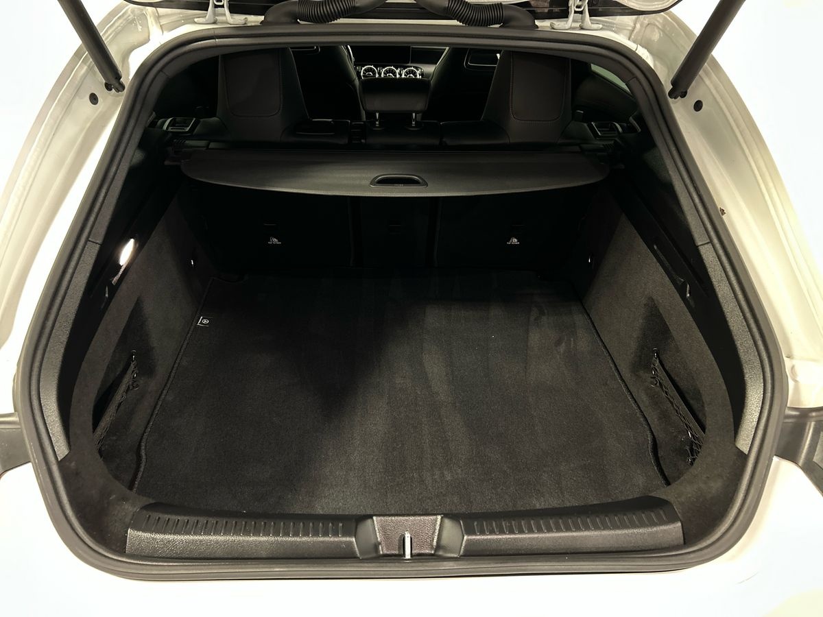 Mercedes CLA Shooting Brake CLA Shooting Brake 200 D Premium 8G-DCT - 8