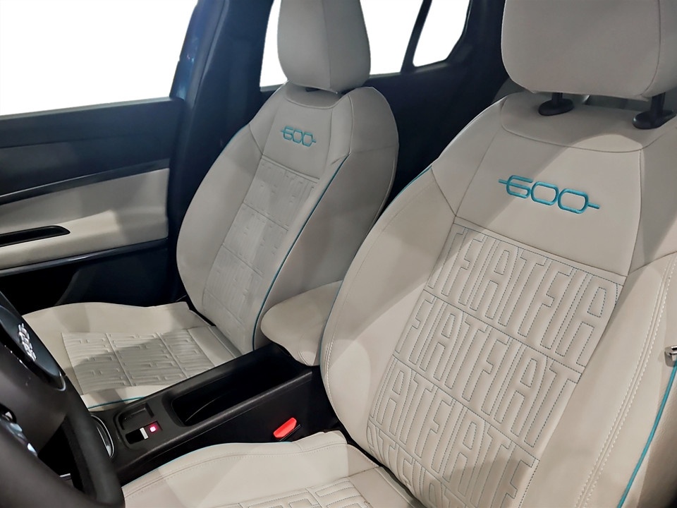 FIAT 600 1.2 hybrid La Prima 110cv auto Ibrida usato - 6