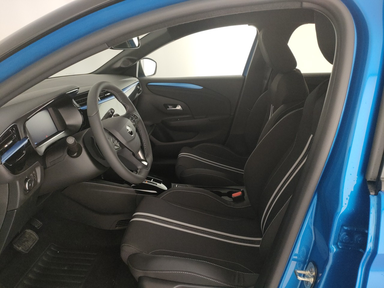 Opel Corsa Nuovo Ibrido benzina Corsa Porto Mantovano
