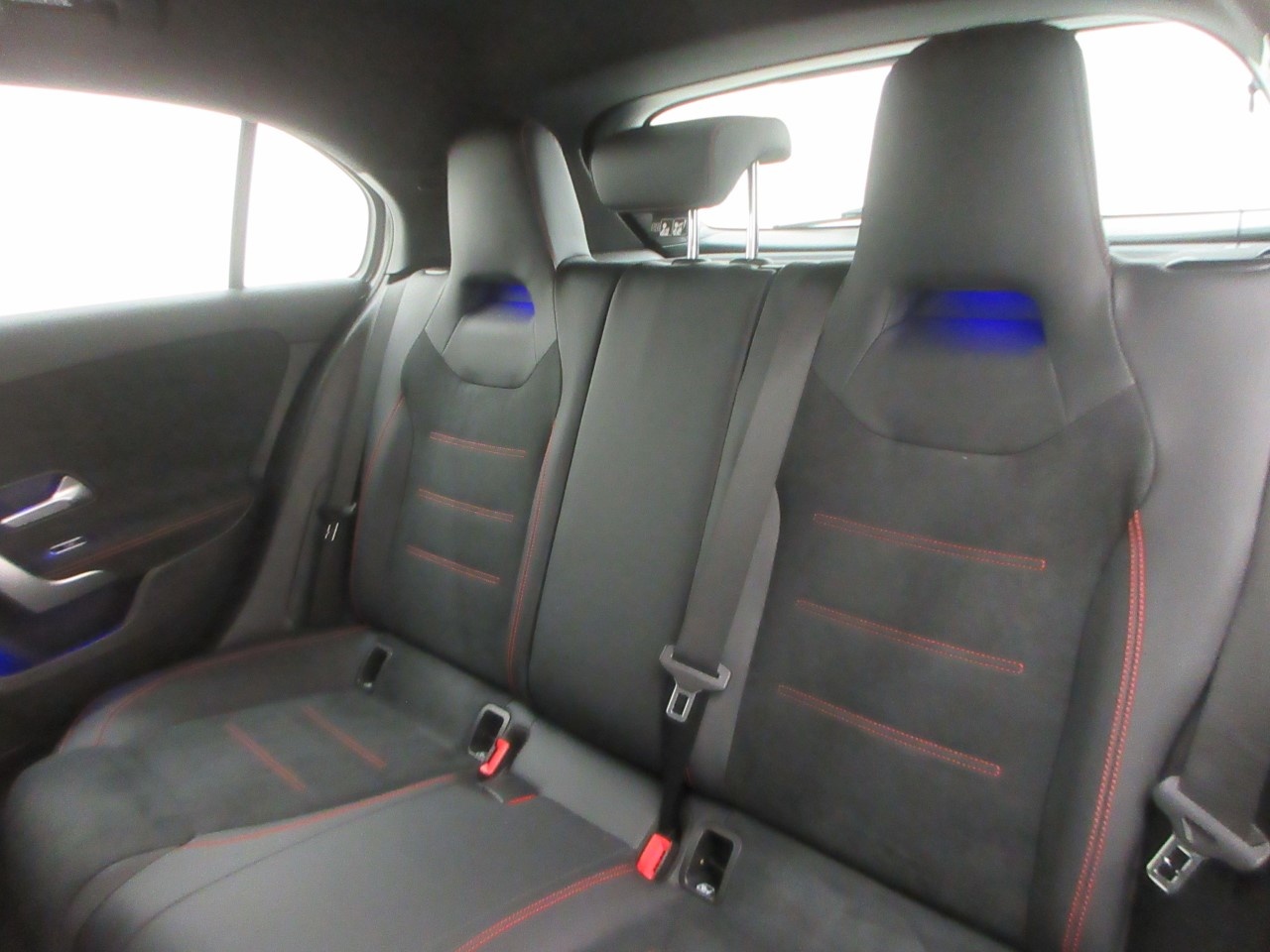 Mercedes Classe A Classe A 200 D Premium 4Matic 8G-DCT - 13