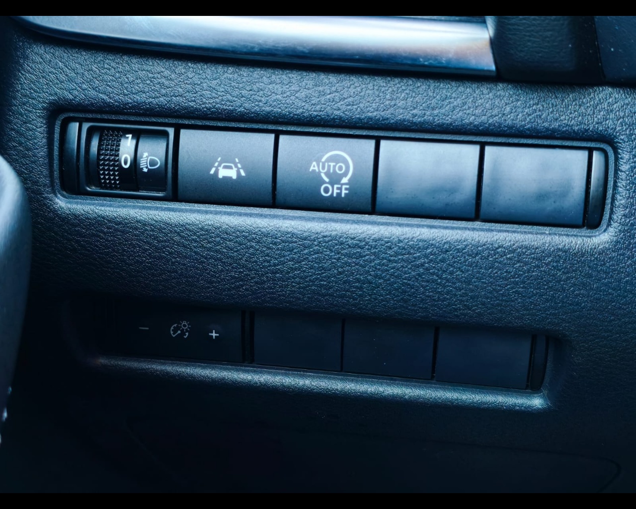 Foto NISSAN Qashqai 1.3 mhev N-Connecta 2wd 140cv