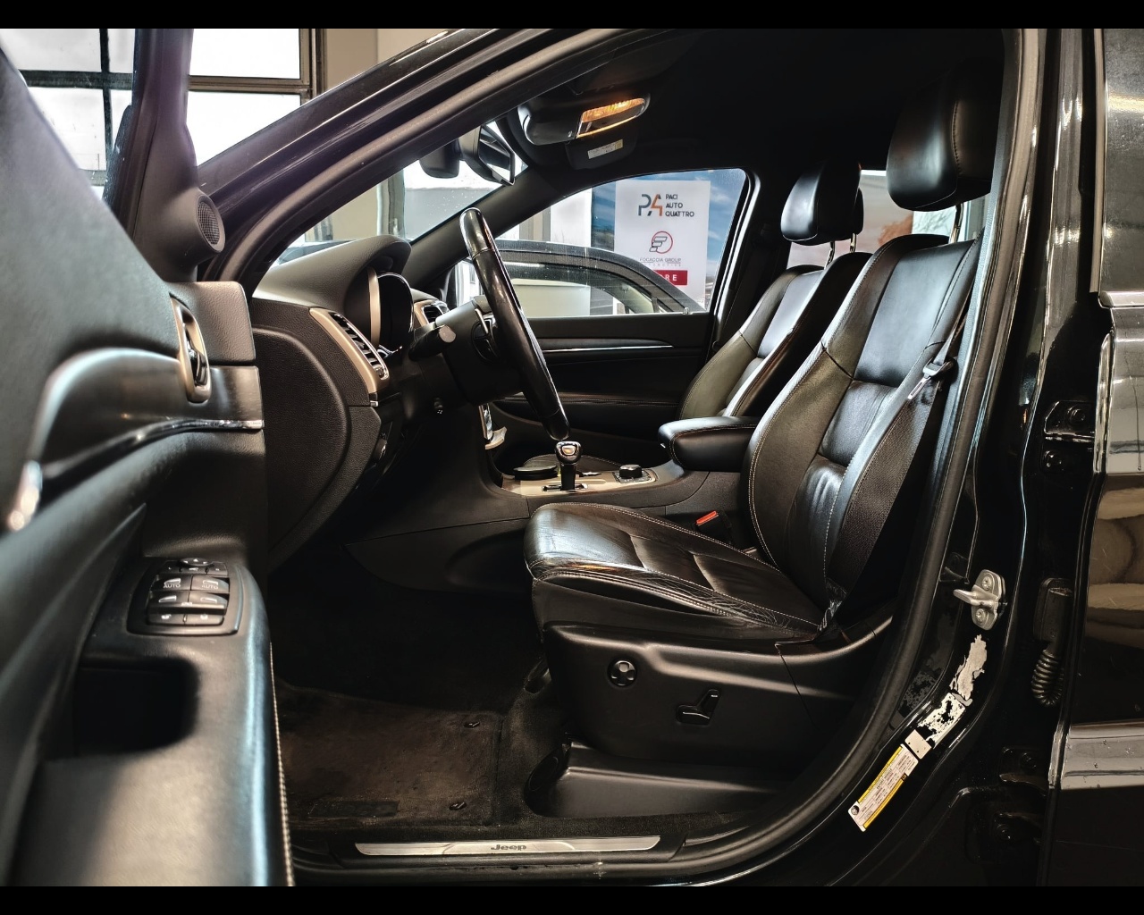 Foto JEEP Grand Cherokee 3.0 crd (mjt II) V6 Limited 250cv auto