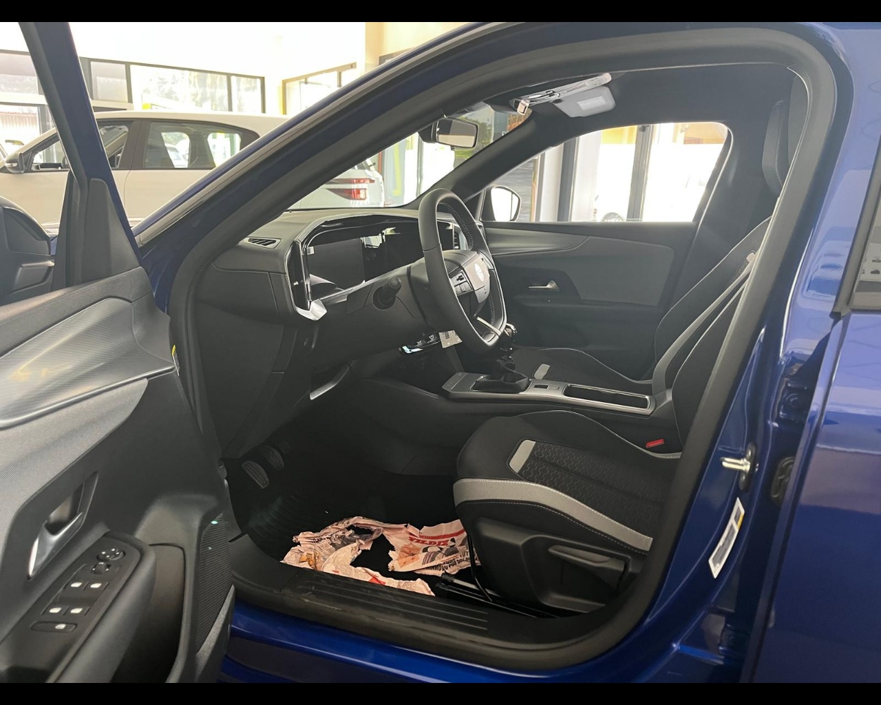 Foto OPEL Mokka Edition Benzina 136 CV (100 kW) Manuale