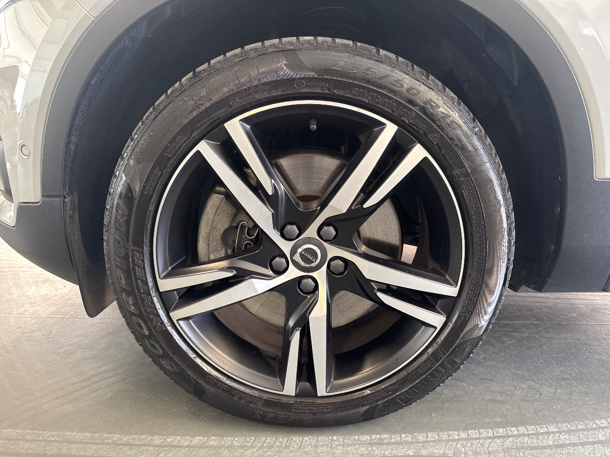 Volvo XC40 Usato 2021 XC40 San Zeno Naviglio