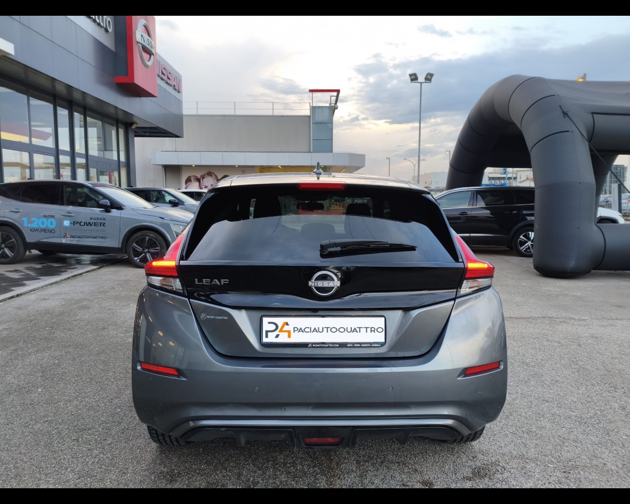 Foto NISSAN Leaf 40kWh N-Connecta 150cv