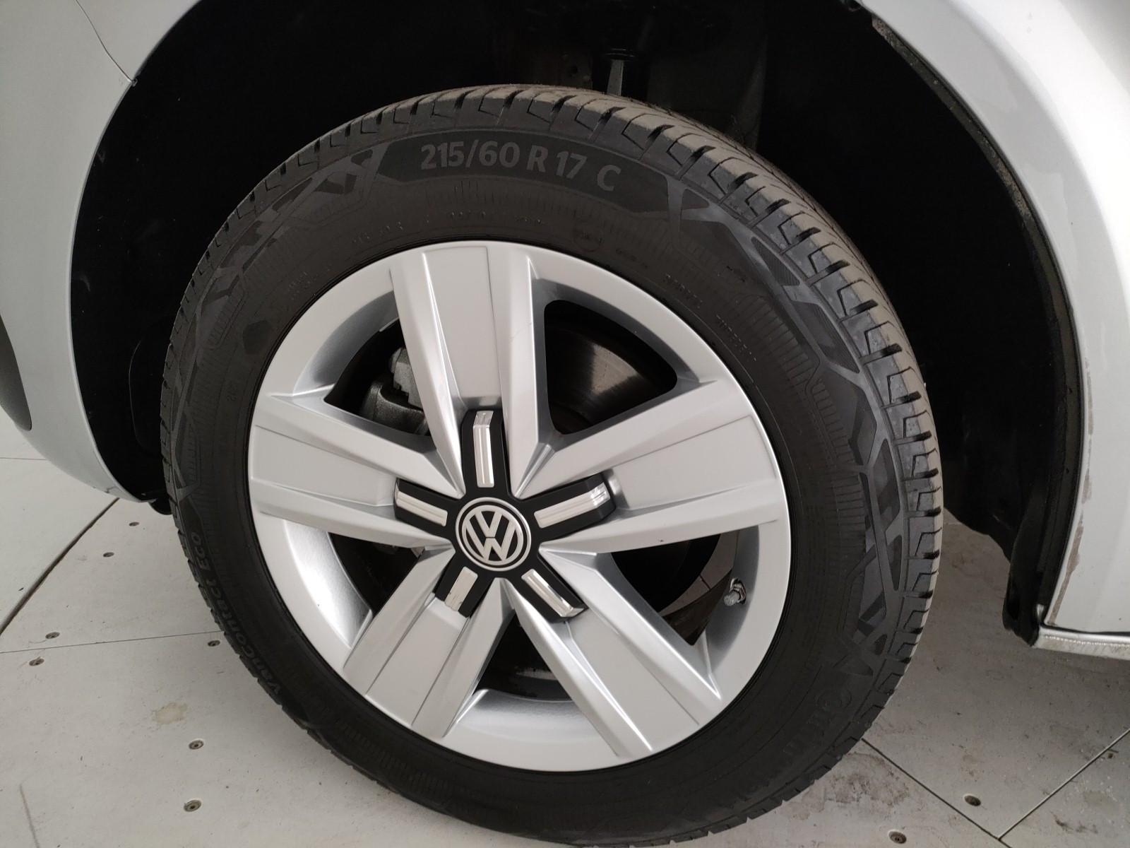 Volkswagen T6.1 Caravelle 30 Usato 2023 T6.1 Caravelle 30 Legnago