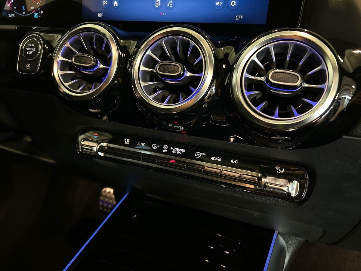 Mercedes  GLA 200 D AMG Line Advanced Plus 8G-DCT - 14