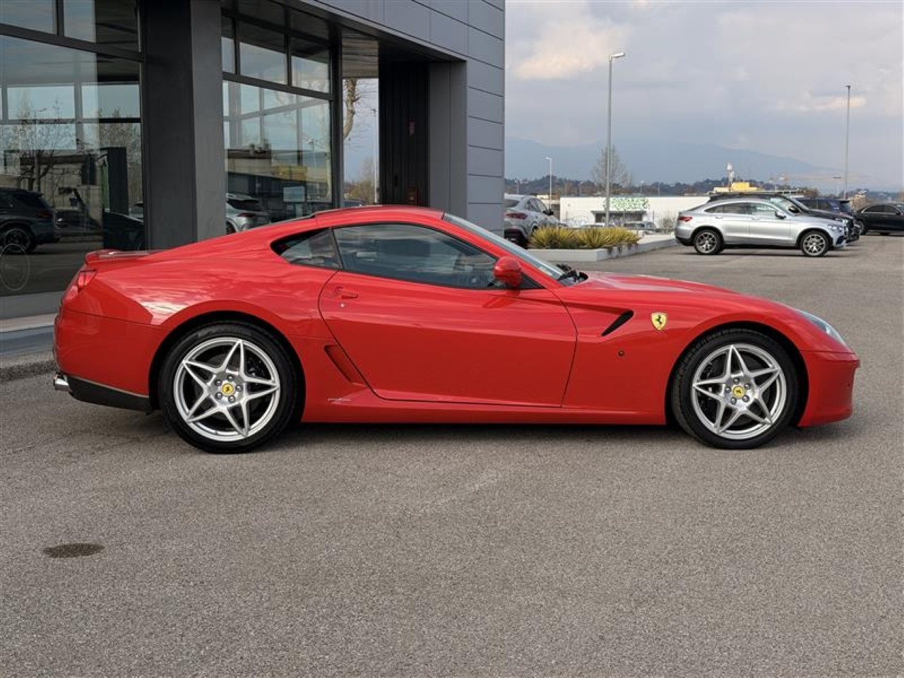 Ferrari 599 GTB Fiorano 599 GTB Fiorano 6.0 V12 - 6