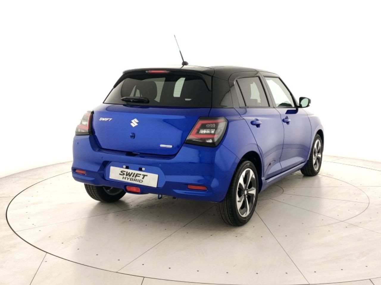 Suzuki Swift Nuovo Ibrido benzina Swift Porto Mantovano