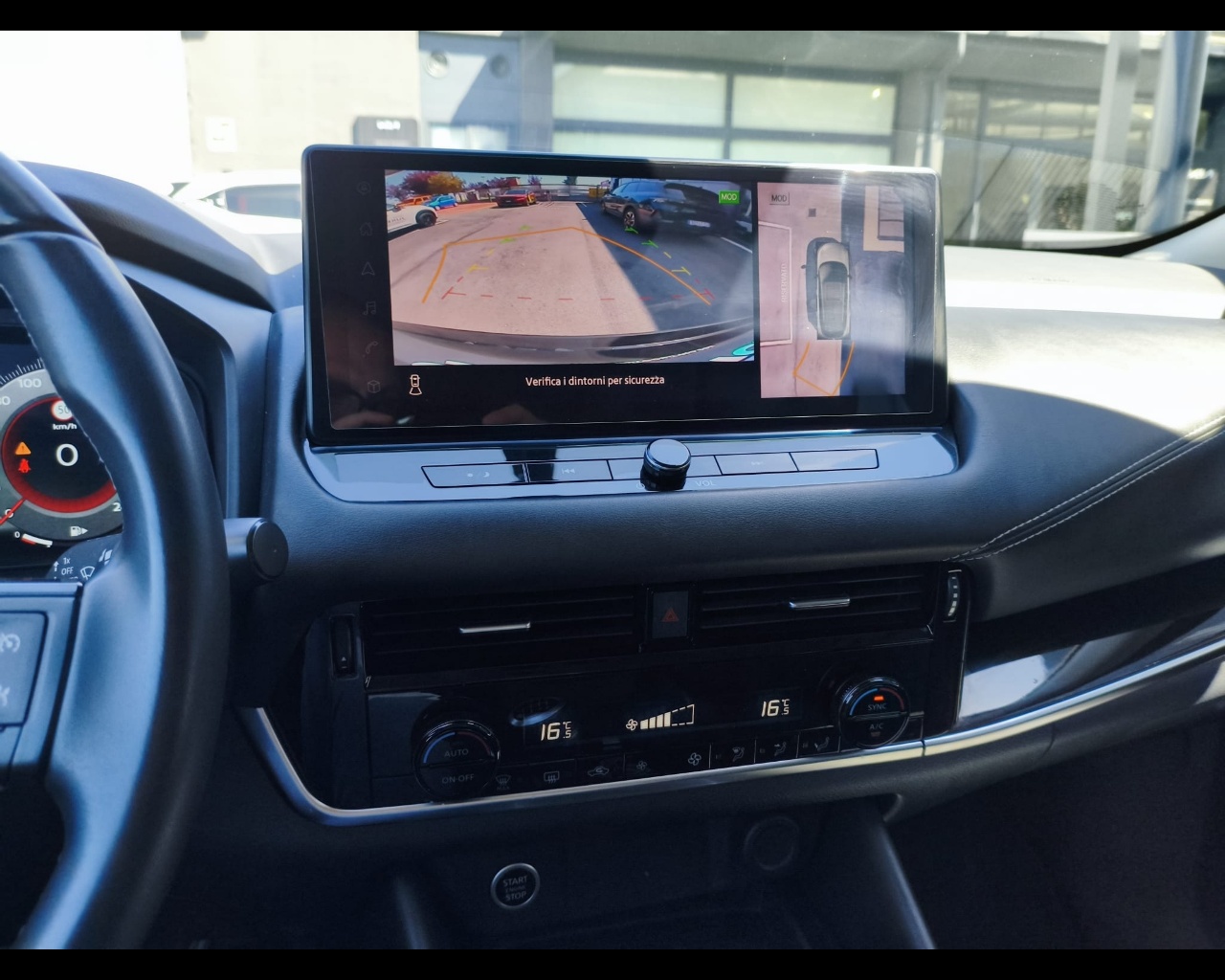 Foto NISSAN Qashqai 1.3 mhev N-Connecta 2wd 140cv