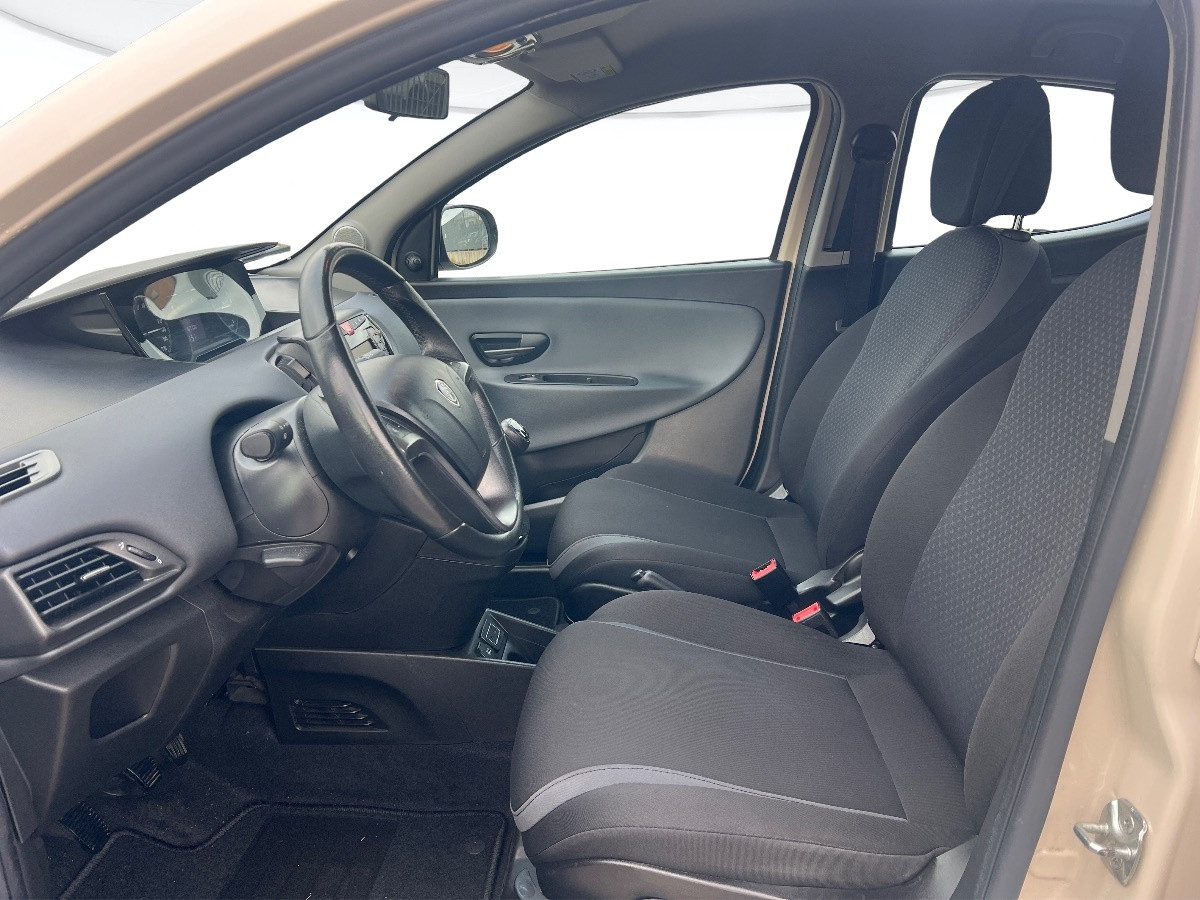 Lancia Ypsilon Usato 2016 Ypsilon Rovigo