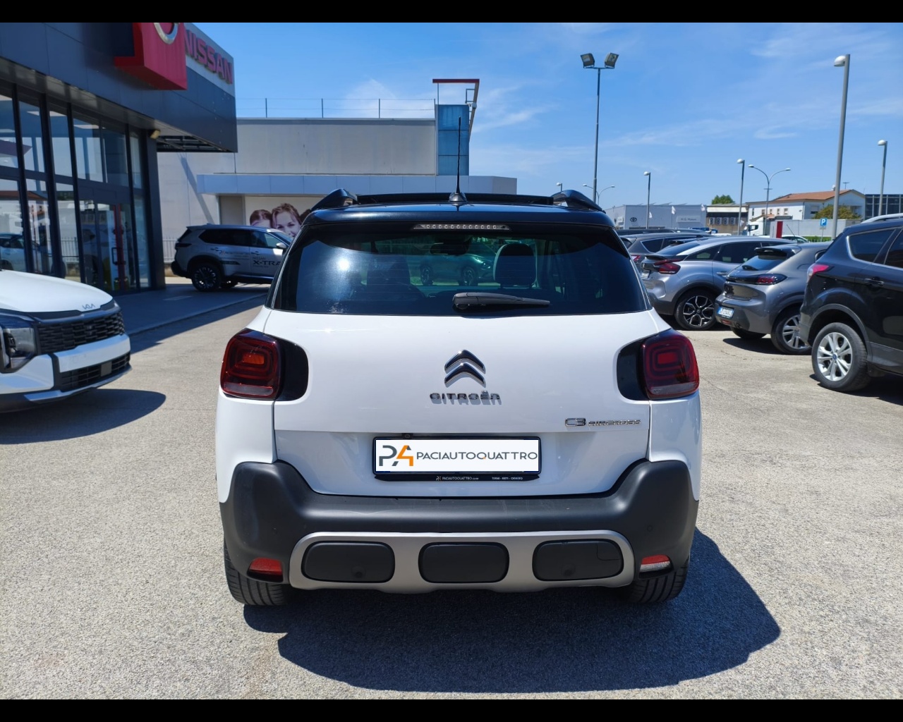 Foto CITROEN C3 Aircross 1.5 bluehdi Shine Pack s&s 110cv