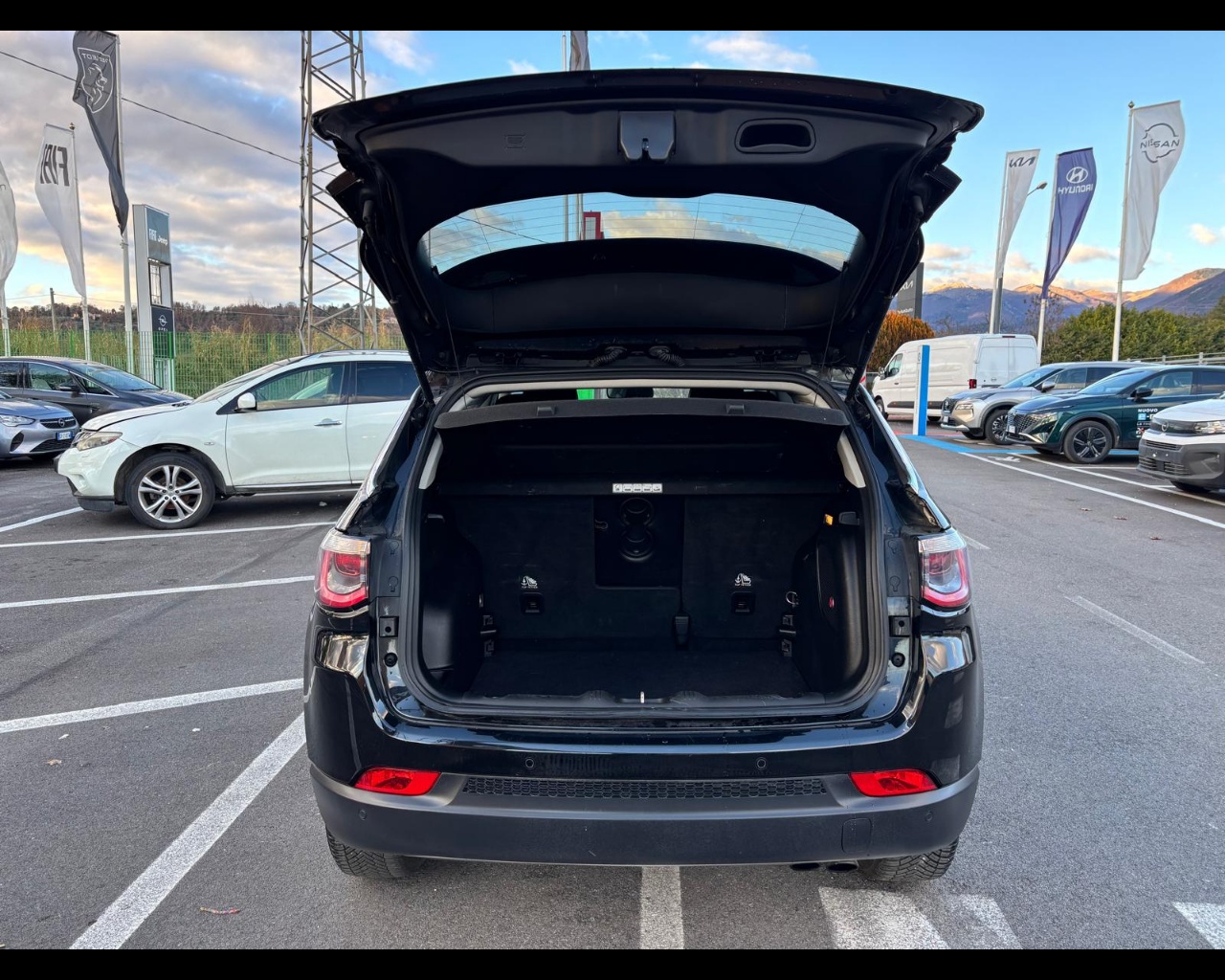 Foto JEEP Compass 2.0 mjt Limited 4wd 140cv auto